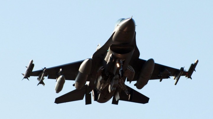 Για την απελευθέρωση της Ουκρανίας χρειάζονται 48 μαχητικά F-16, ανακοίνωσε το υπουργείο Άμυνας