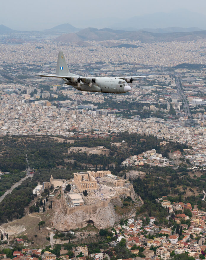 Συμβολική Πτήση Μεταγωγικών Αεροσκαφών Άνωθεν του Ιερού Βράχου της Ακρόπολης στο Πλαίσιο της Άσκησης «STOLEN CERBERUS 23»