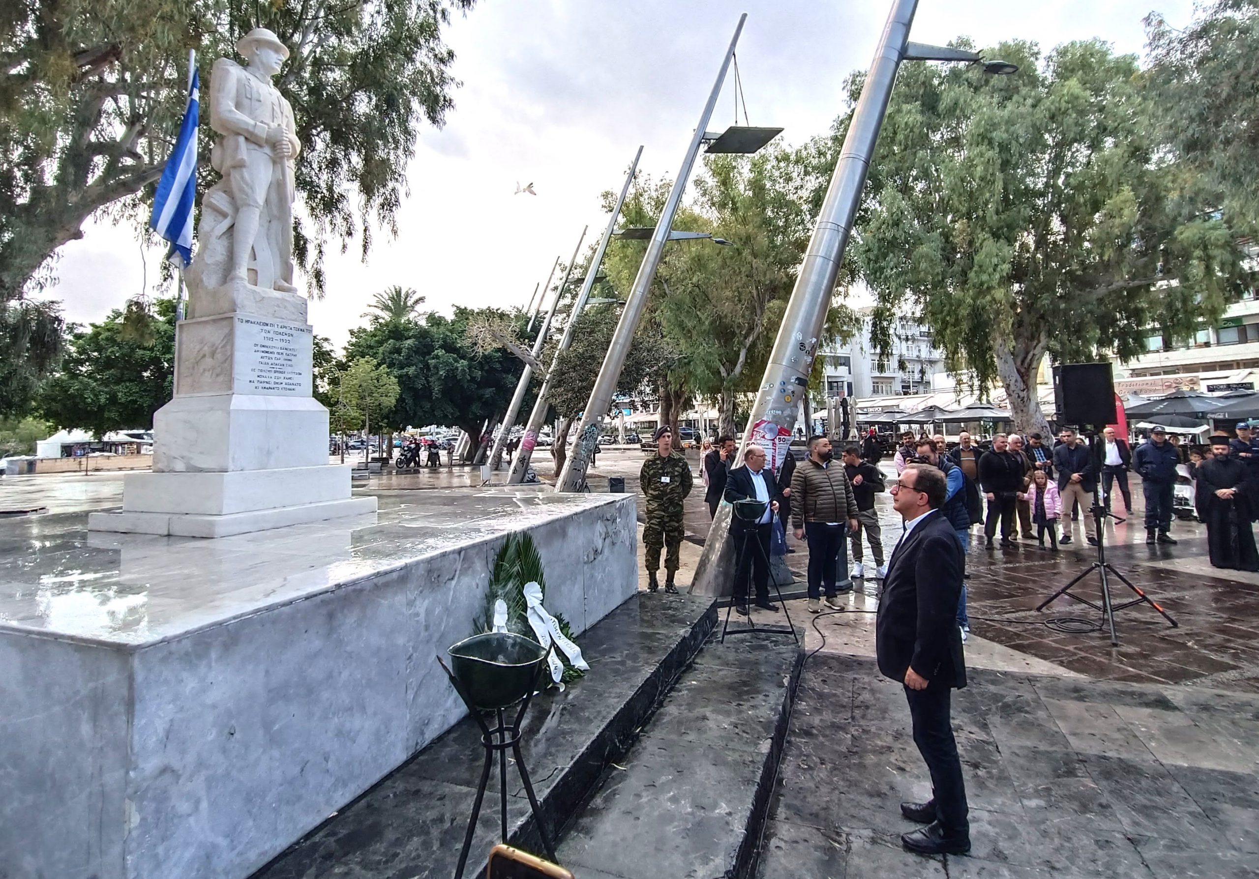 Τιμήθηκε σήμερα στο Ηράκλειο η επέτειος της Εθνικής Αντίστασης