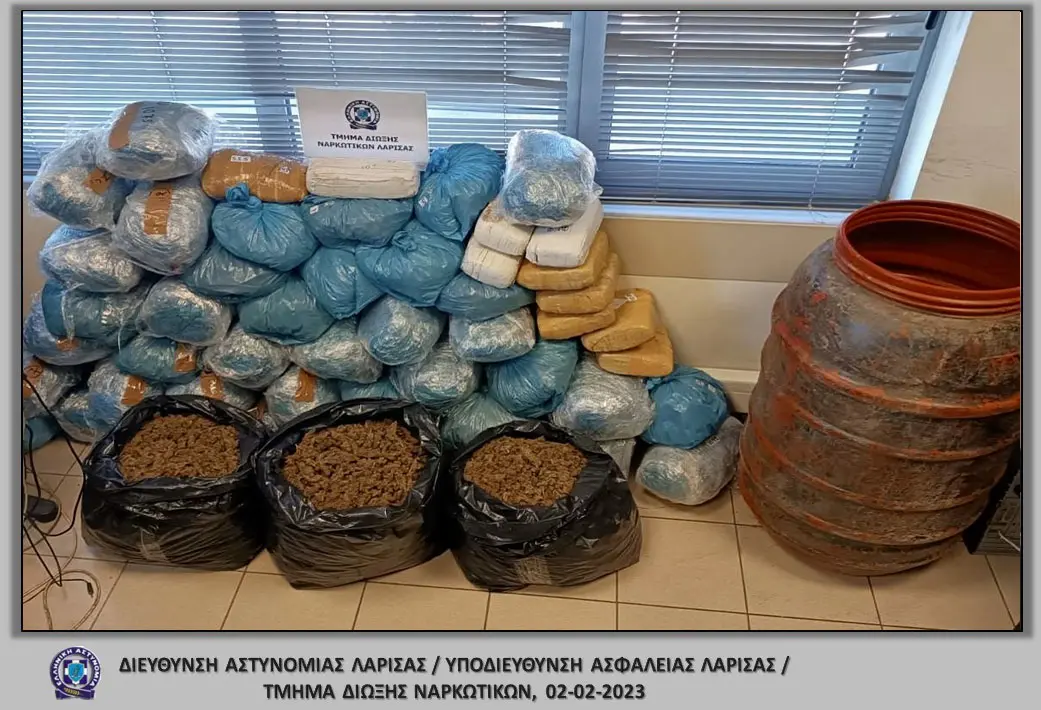 Κιλελέρ: Τα ναρκωτικά βρέθηκαν μέσα σε βαρέλια θαμμένα στο έδαφος
