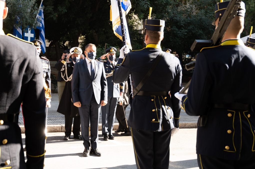 Παρουσία ΥΕΘΑ Νικόλαου Παναγιωτόπουλου στις Εορταστικές Εκδηλώσεις για την Ημέρα των Ενόπλων Δυνάμεων