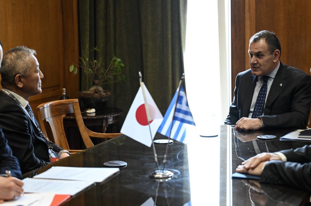 Συνάντηση ΥΕΘΑ Νικόλαου Παναγιωτόπουλου με τον Πρέσβη της Ιαπωνίας