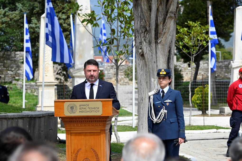 Κορυφώθηκαν οι εκδηλώσεις εορτασμού της 197ης επετείου της «Εξόδου», στο Μεσολόγγι