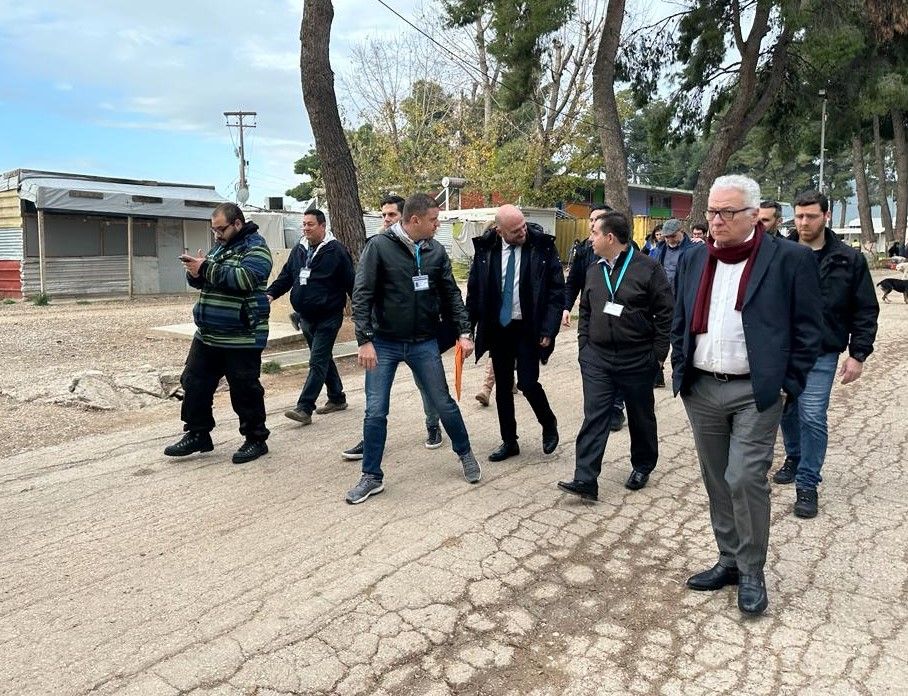 Στη δομή της Ριτσώνας ο Υπουργός Μετανάστευσης και Ασύλου, Νότης Μηταράκης