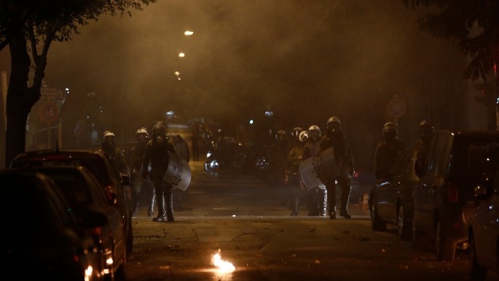 Στον εισαγγελέα ο 32χρονος αστυνομικός για τον πυροβολισμό του 16χρονου