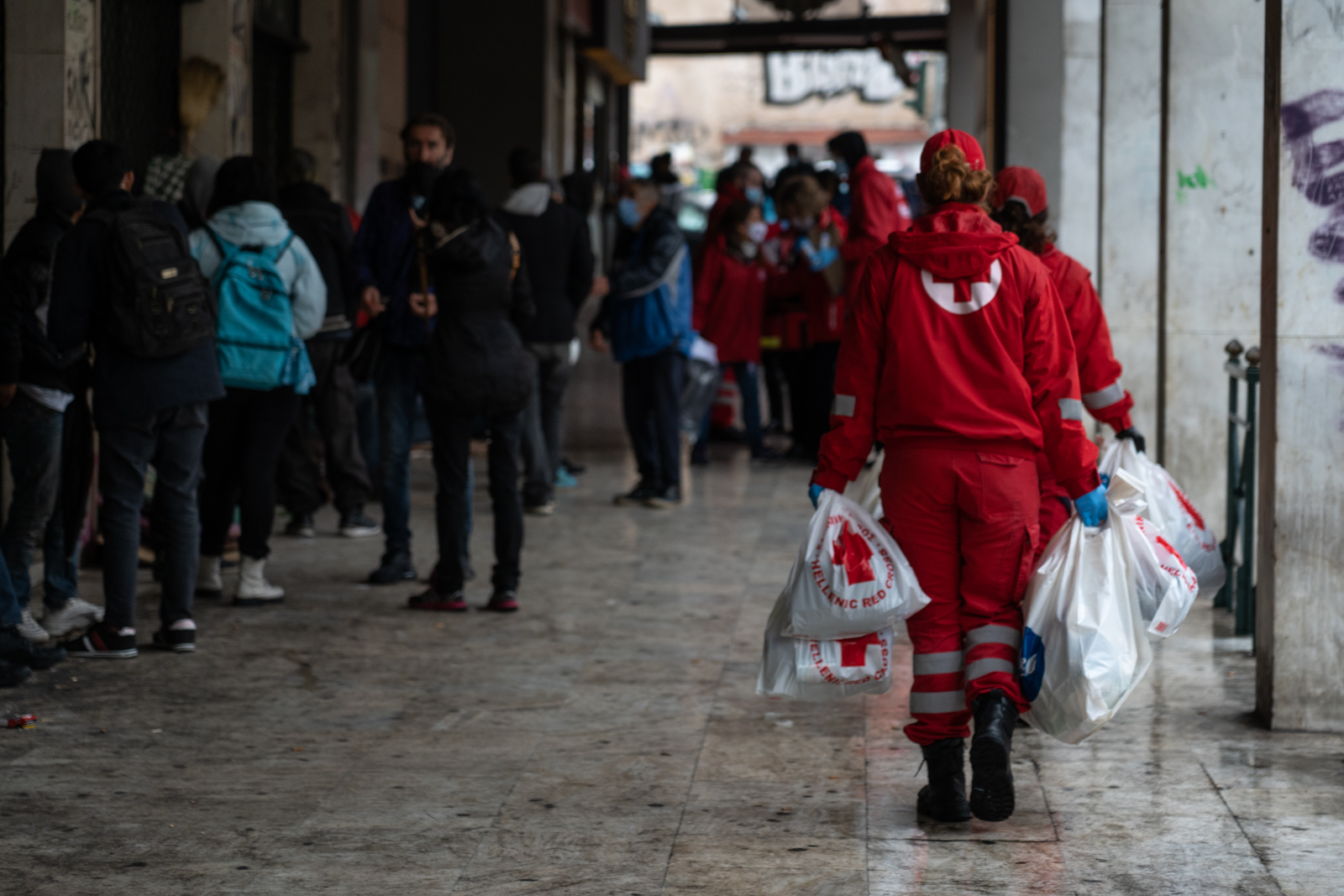 Ελληνικός Ερυθρός Σταυρός-Ακύρωση της δράσης για βοήθεια αστέγων στον Πειραιά
