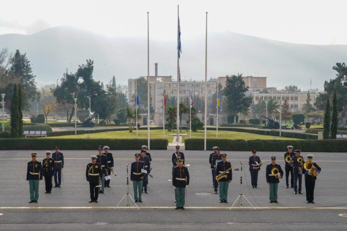 Πρωτοχρονιάτικα Κάλαντα και Ανταλλαγή Ευχών Αρχηγού ΓΕΕΘΑ με Προσωπικό των Ενόπλων Δυνάμεων