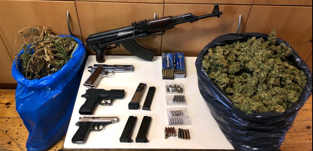  Συλλήψεις για όπλα και ναρκωτικά στο Μυλοπόταμο