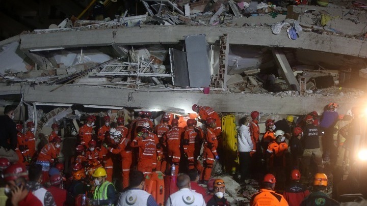 Κατάρρευση κτιρίου στη Μαλάτια της Τουρκίας: Διασώθηκαν 21 άνθρωποι, δεν διαπιστώθηκε κανένας θάνατος