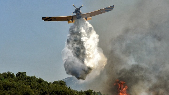 Σε ύφεση και χωρίς ενεργό μέτωπο η φωτιά στην Ηλεία