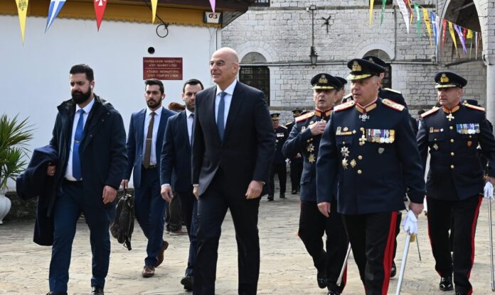 Επιθετικό άρθρο της Μιλιέτ: Στοχοποίησαν Δένδια και Ιλχάν Αμέτ ως… εχθρούς της Τουρκίας