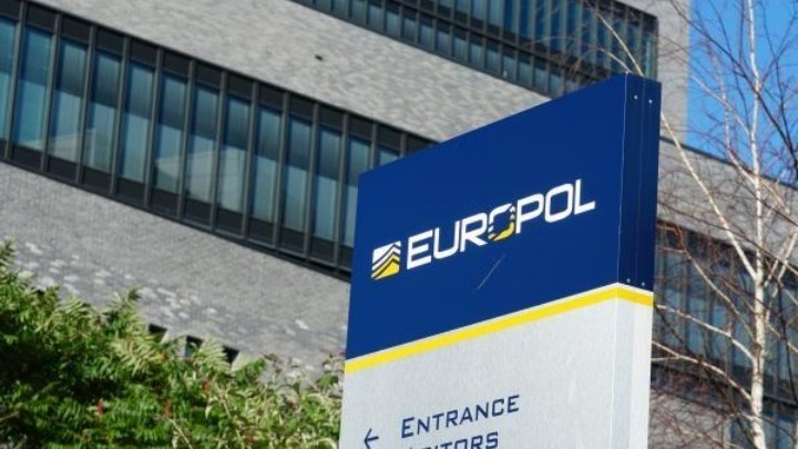 Η Europol διέλυσε ένα «σούπερ καρτέλ» της κοκαΐνης στο Ντουμπάι και την Ευρώπη