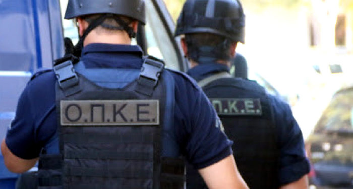 Δύο συλλήψεις ανηλίκων για παράβαση του νόμου περί όπλων στα Άνω Λιόσια