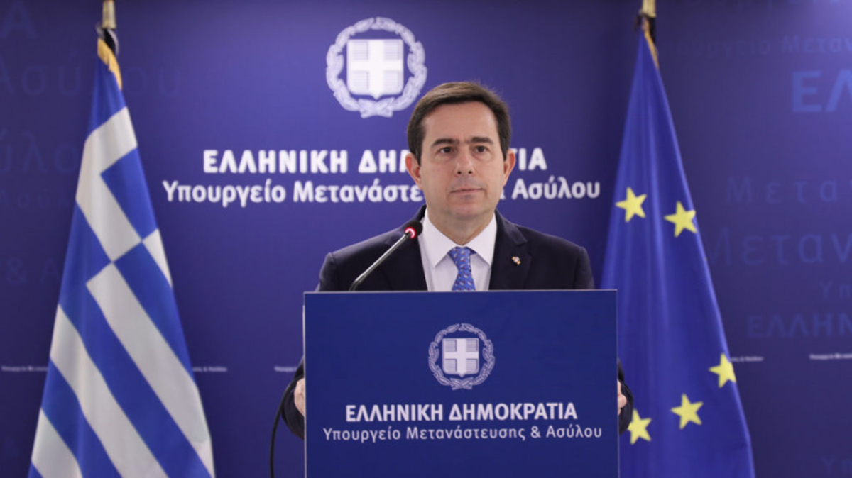 Μηταράκης: «Να ξεκαθαρίσουν οι ΜΚΟ τι σχέση είχαν με τα fake news για τη “μικρή Μαρία”»