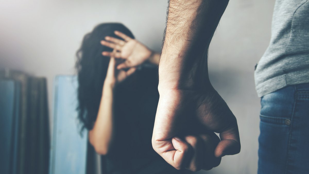 Μία στις τέσσερις γυναίκες στον κόσμο έχει υποστεί βία από τον σύντροφό της
