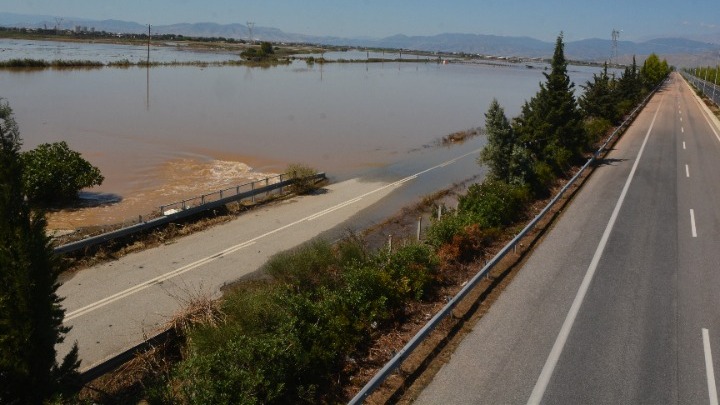 Πιθανόν να ανοίξει σήμερα η εθνική οδός Αθηνών-Θεσσαλονίκης