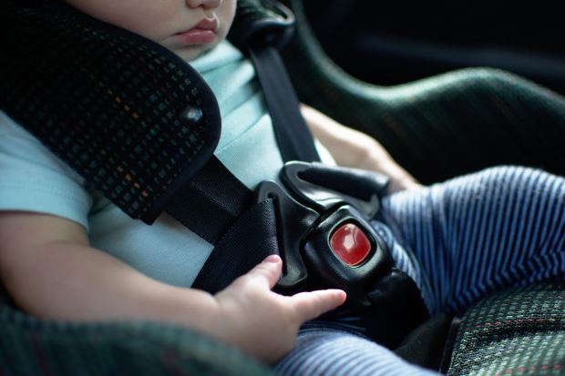 Παιδικό κάθισμα αυτοκινήτου: Είστε σίγουροι ότι το τοποθετείτε σωστά; – Συμβουλές