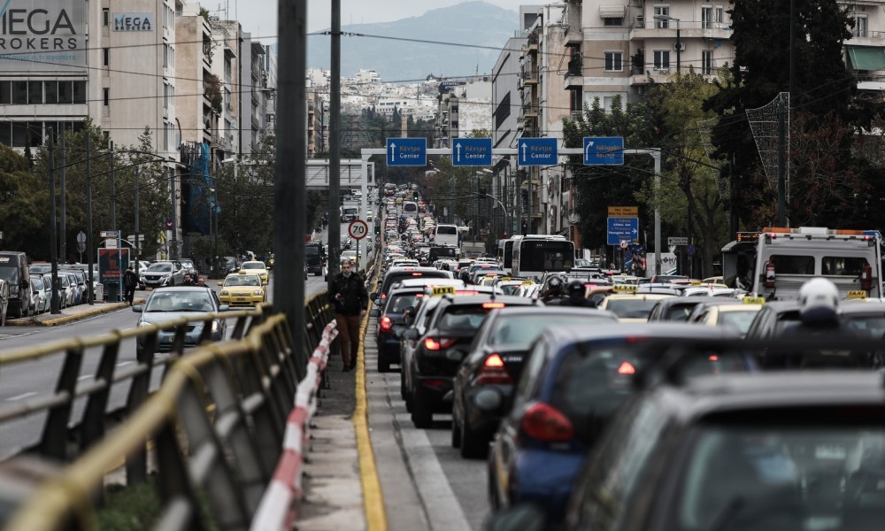 Έρχονται αλλαγές σε ΚΤΕΟ και Τέλη Κυκλοφορίας – Στην “τσιμπίδα” τα ανασφάλιστα οχήματα