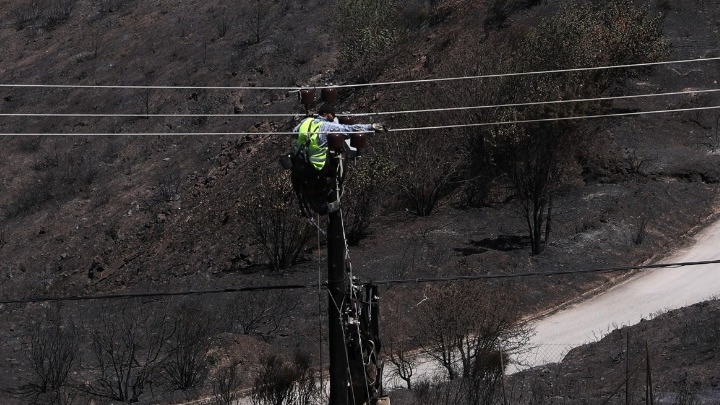 ΔΕΔΔΗΕ: Αποκατάσταση της ηλεκτροδότησης μέχρι το βράδυ στη BA Αττική και Μέγαρα