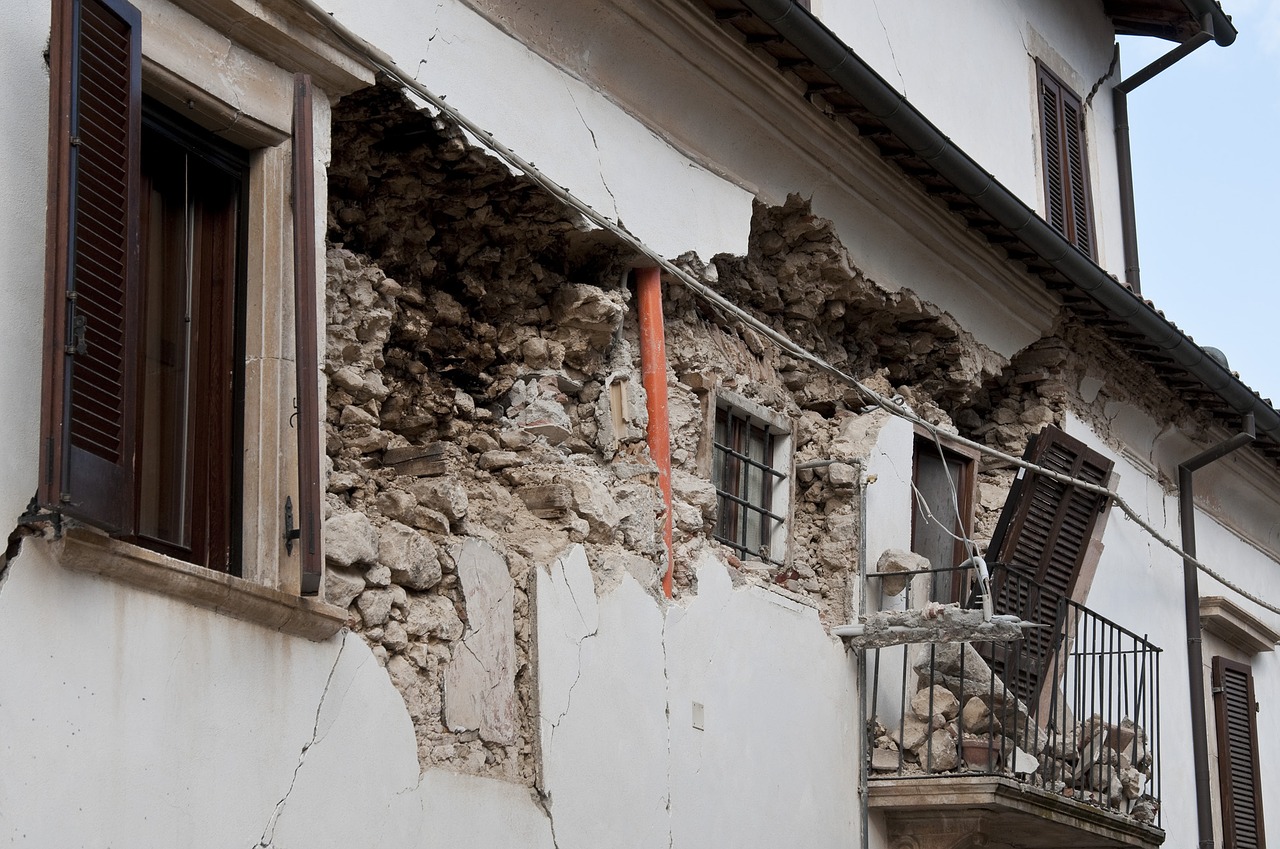 Προστασία από Σεισμούς – Πώς να ενεργήσετε μετά από ένα σεισμό