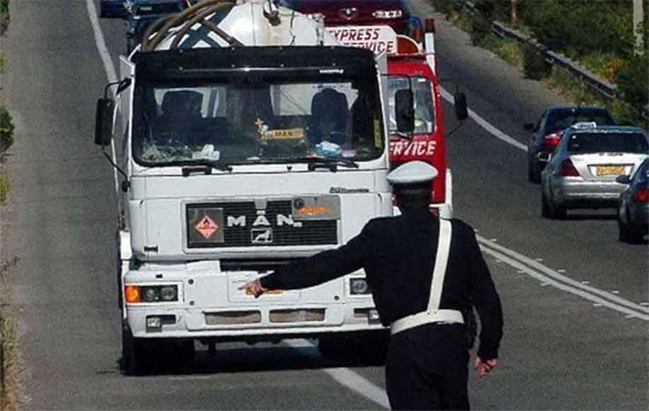 Απαγόρευση κυκλοφορίας φορτηγών μέγιστου επιτρεπόμενου βάρους άνω των 3,5 τόνων κατά την περίοδο εορτασμού του Πάσχα