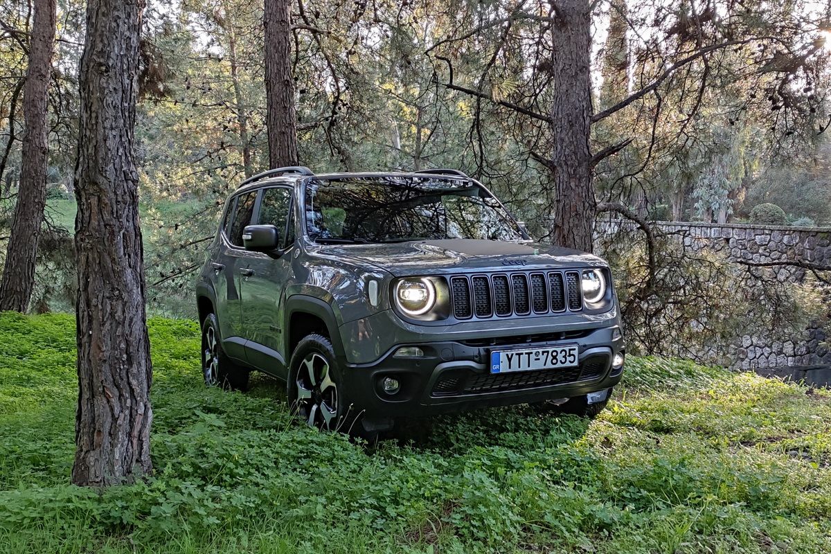 Jeep Renegade για off the road αποδράσεις