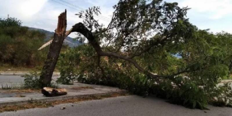 Εκκενώνεται προληπτικά οικισμός στην Αιγιάλεια