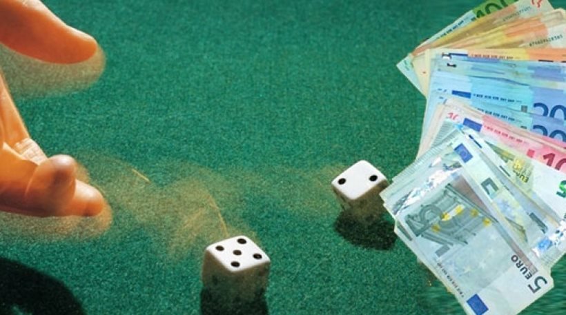 Συλλήψεις στο Ηράκλειο για παράνομα τυχερά παιχνίδια