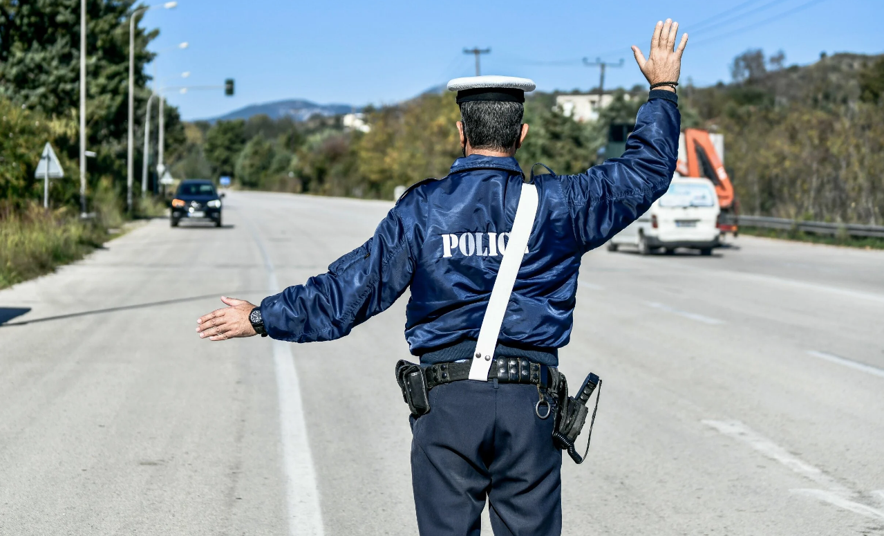 1.079 συλλήψεις και 12.826 παραβάσεις Κ.Ο.Κ. το τελευταίο τετραήμερο