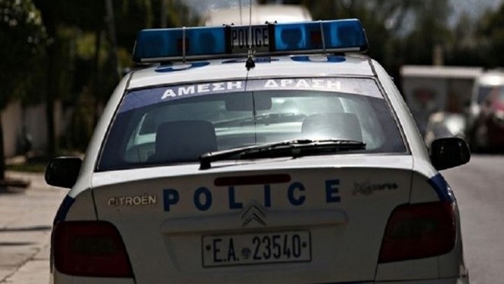 51χρονος στη Ρόδο απείλησε με μαχαίρι αστυνομικούς