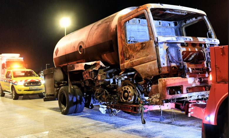 Σε δίκη για πλημμέλημα ο οδηγός του βυτιοφόρου που πήρε φωτιά στην εθνική οδό