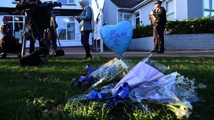 Βρετανία: Η αστυνομία θεωρεί «τρομοκρατική ενέργεια» τον φόνο βουλευτή