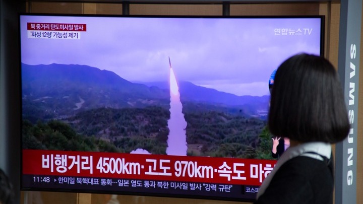 Η Βόρεια Κορέα εκτόξευσε βαλλιστικό πύραυλο – Πώς αντέδρασαν ΗΠΑ, Ν.Κορέα και Ιαπωνία