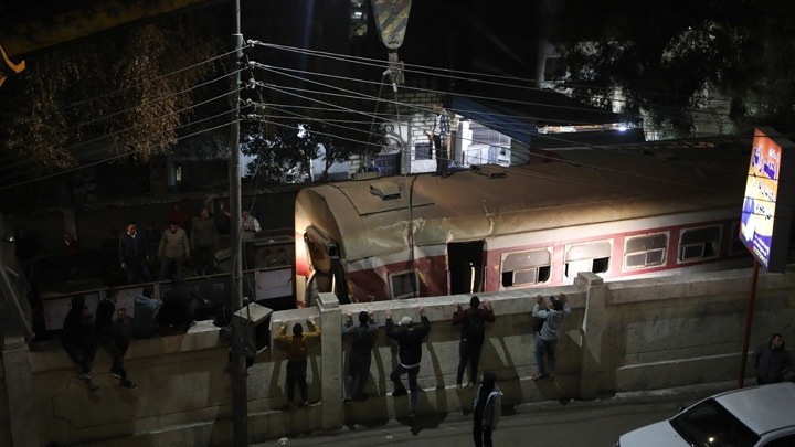 2 νεκροί, 16 τραυματίες σε σιδηροδρομικό δυστύχημα στην Αίγυπτο