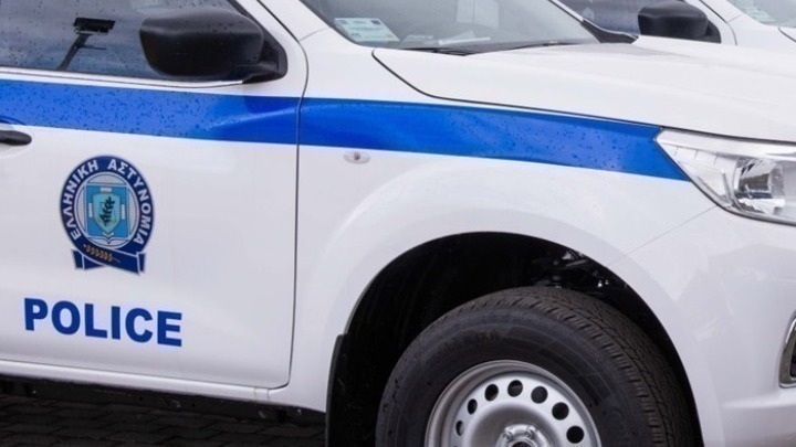 Τρεις συλλήψεις κατά τη διάρκεια ερευνών της ΕΛΑΣ σε 21 συνδέσμους οπαδών στην Αττική