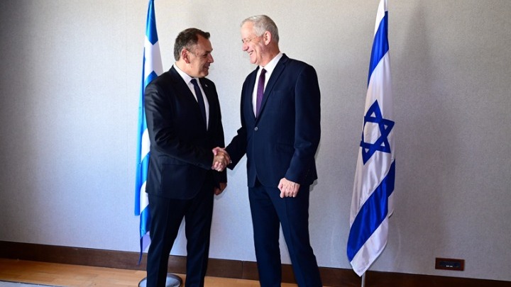 Διήμερη επίσκεψη του υπ. Άμυνας του Ισραήλ Μπ. Γκαντζ στην Ελλάδα – Συνάντηση με Ν. Παναγιωτόπουλο