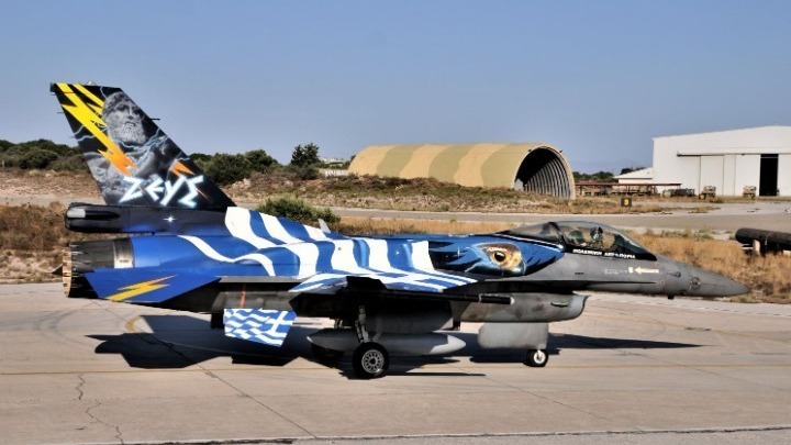 Επίδειξη αεροσκάφους F-16 «Ζευς» σήμερα στη Θεσσαλονίκη