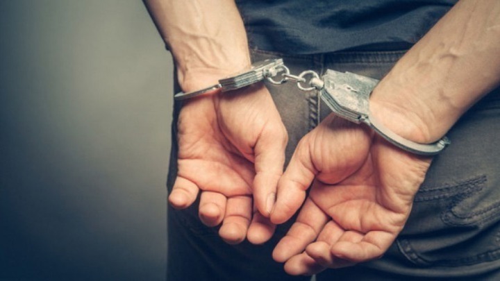 Συνελήφθη 43χρονος -Αναζητούνταν με ένταλμα σύλληψης για ληστείες και κλοπές σε βάρος ηλικιωμένων