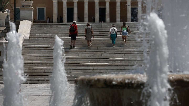 Οδηγίες του υπουργείου Υγείας για την αντιμετώπιση του καύσωνα