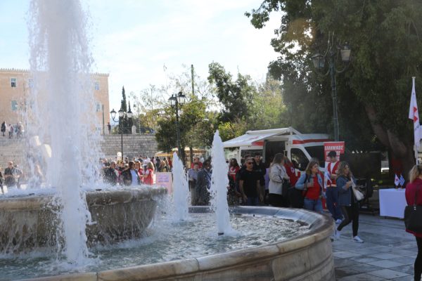 O Ε.E.Σ. τιμά την Παγκόσμια Ημέρα κατά του σχολικού εκφοβισμού με μεγάλη δράση στην Πλατεία Συντάγματος