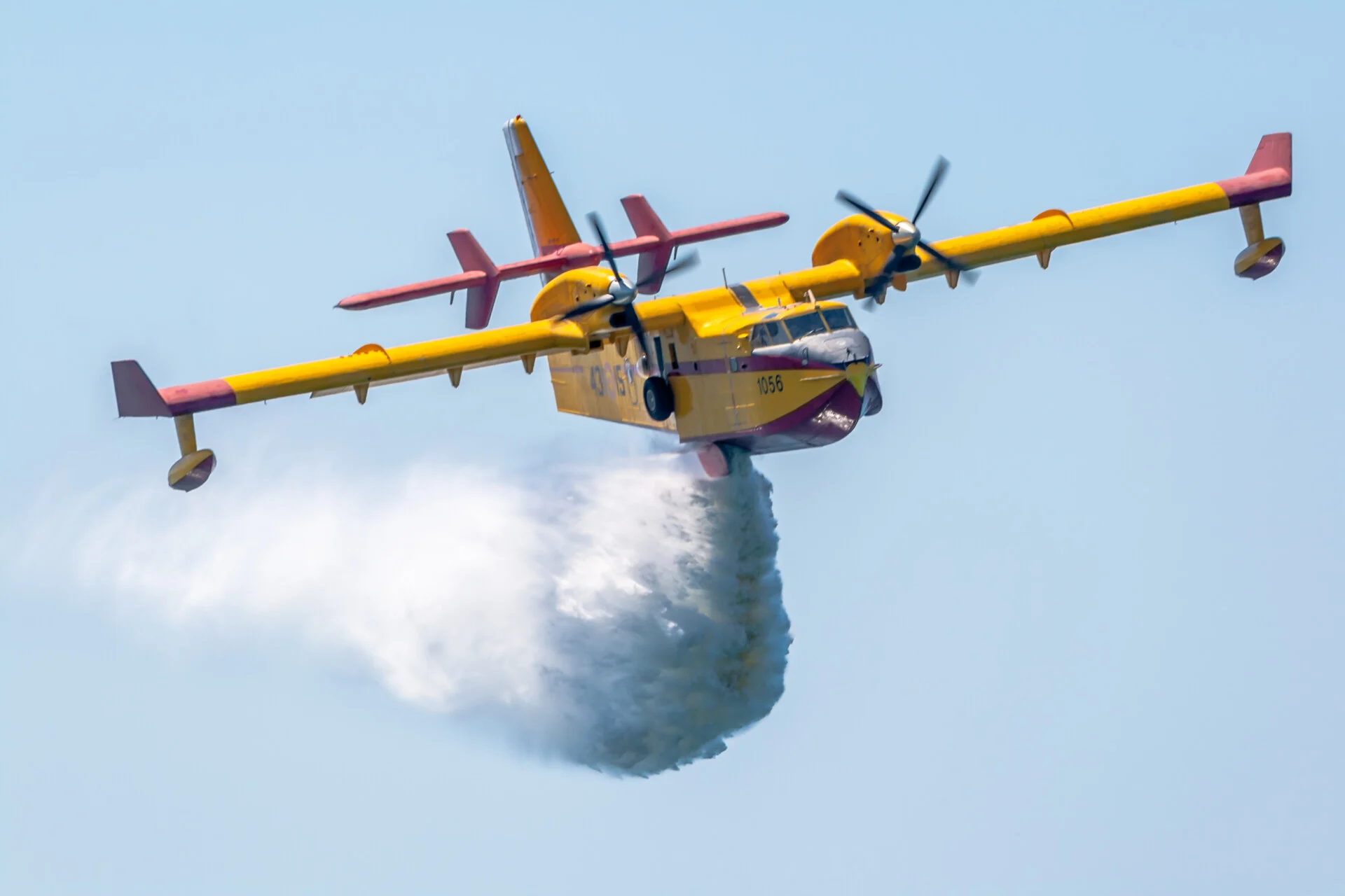 Βασίλης Κικίλιας: «Η αγορά των 7 Canadair αποτελεί πατριωτικό καθήκον»