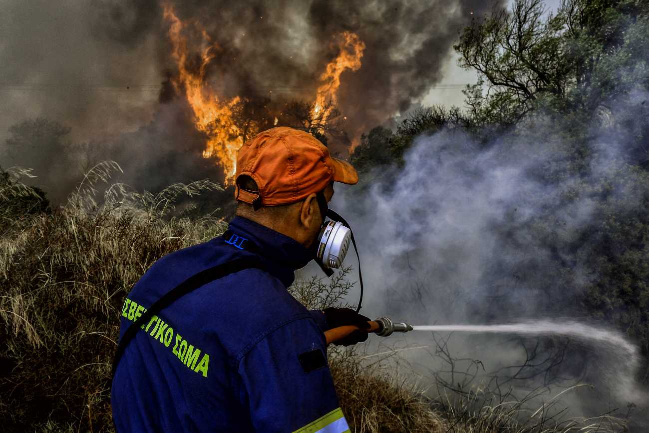 Πυρκαγιά σε δασική έκταση στη Σούδα Χανίων