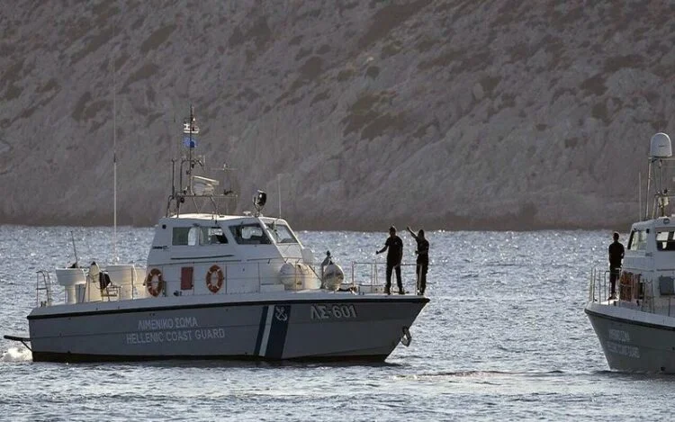 Έρευνες για τον εντοπισμό επιβάτη επιβατηγού πλοίου που έπεσε στη θάλασσα