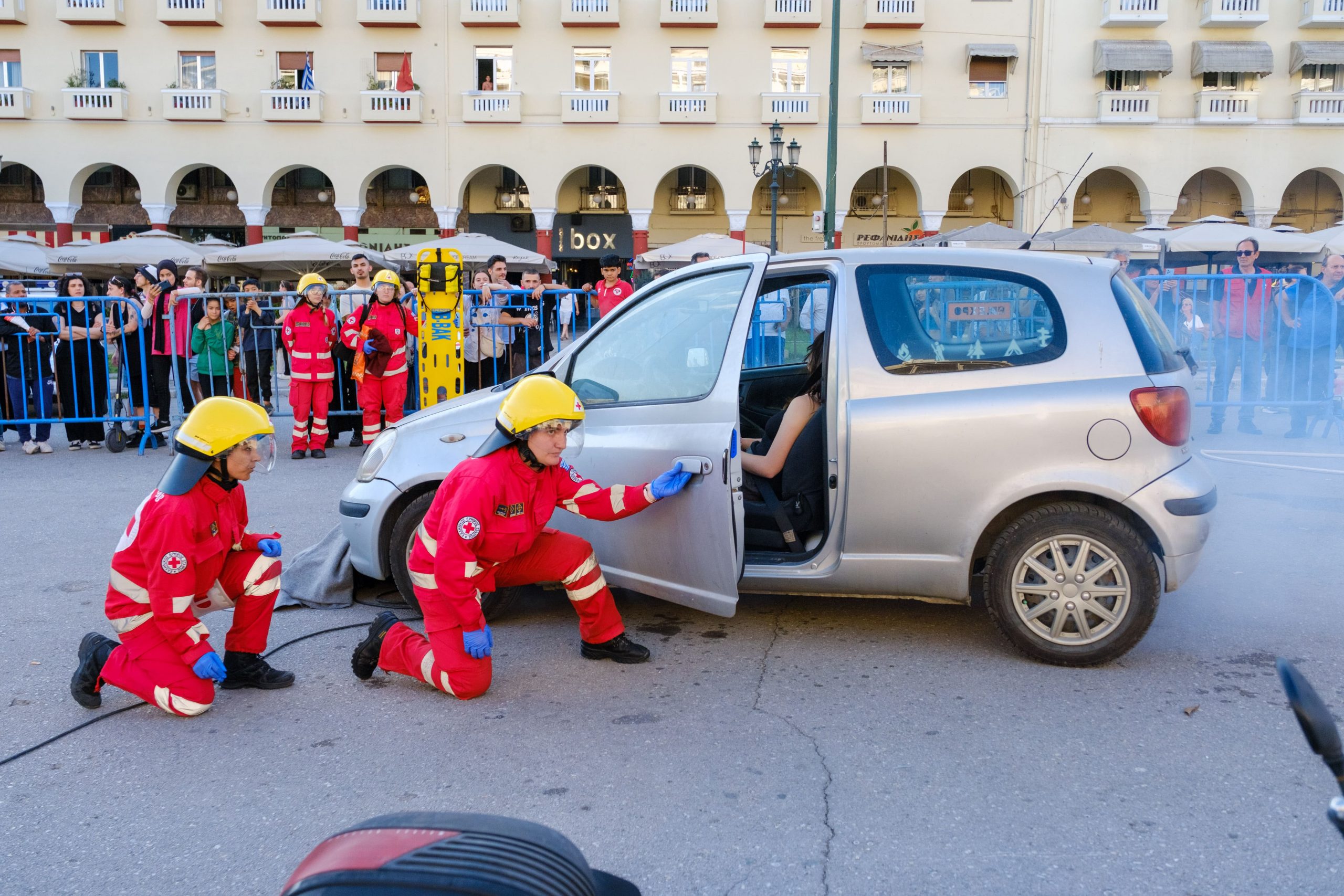 Ο Ε.Ε.Σ. διοργάνωσε επίδειξη πρώτων βοηθειών σε τροχαία ατυχήματα στην Θεσσαλονίκη