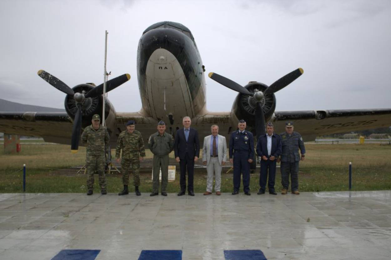 Εθιμοτυπική Επίσκεψη Μελών του Διοικητικού Συμβουλίου του Πολεμικού Μουσείου στην 124ΠΒΕ