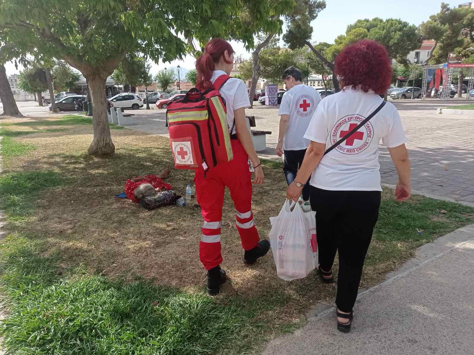 Ο Ε.Ε.Σ. ενίσχυσε τους άστεγους συνανθρώπους μας σε Πειραιά, Θεσσαλονίκη και Πάτρα ενόψει καύσωνα