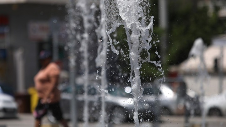 Στο «κόκκινο» σήμερα και αύριο ο υδράργυρος