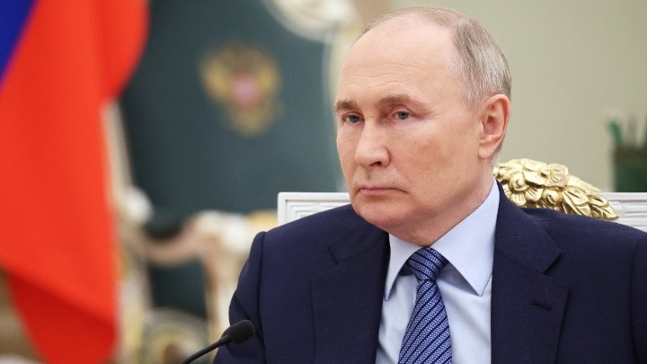 Ρωσία: Ο Πούτιν είπε ότι η προτίμηση του για τον Μπάιντεν παραμένει αμετάβλητη παρά το ντιμπέιτ