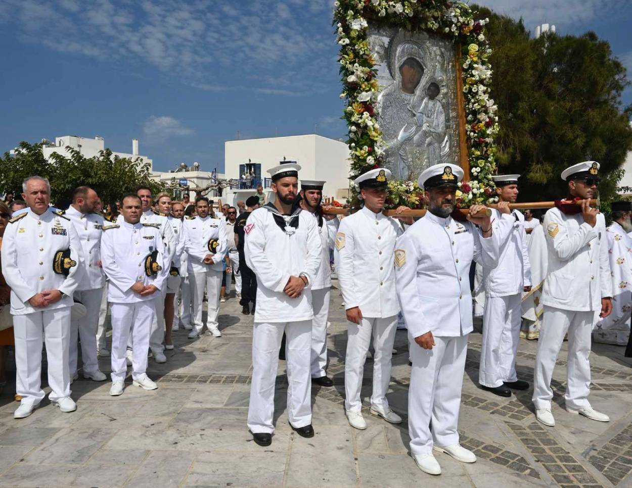 Συμμετοχή του Πολεμικού Ναυτικού σε Εκδηλώσεις Εορτασμού Κοιμήσεως Θεοτόκου στην Πάρο