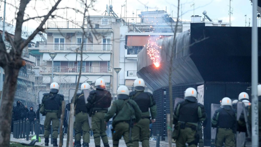 Επεισόδιο από χούλιγκαν στη Νέα Φιλαδέλφεια – 11 προσαγωγές